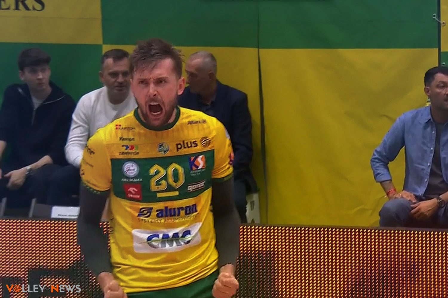MVP meczu został / a
        Mateusz Bieniek