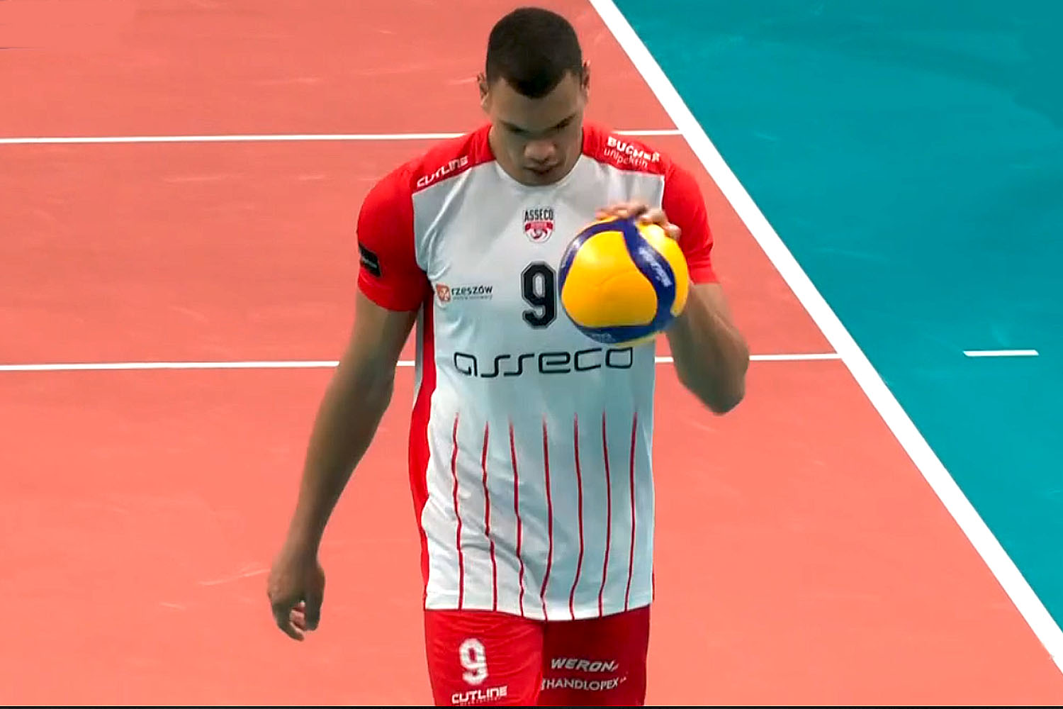 MVP meczu został /a  Stephen Boyer 