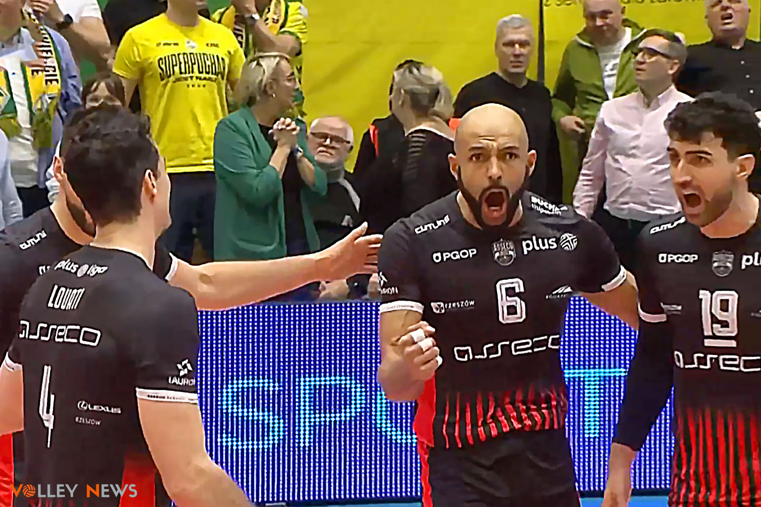 MVP
    meczu został / a Danny Demyanenko