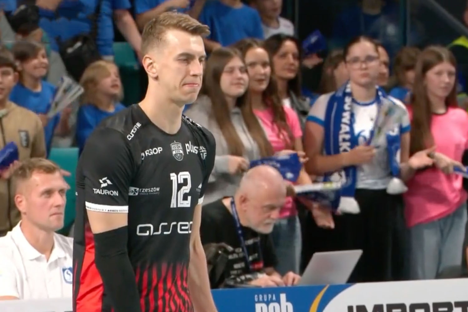 MVP
    meczu został / a Artur Szalpuk