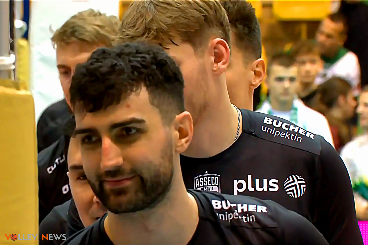 MVP
    meczu został / a Marcin Janusz