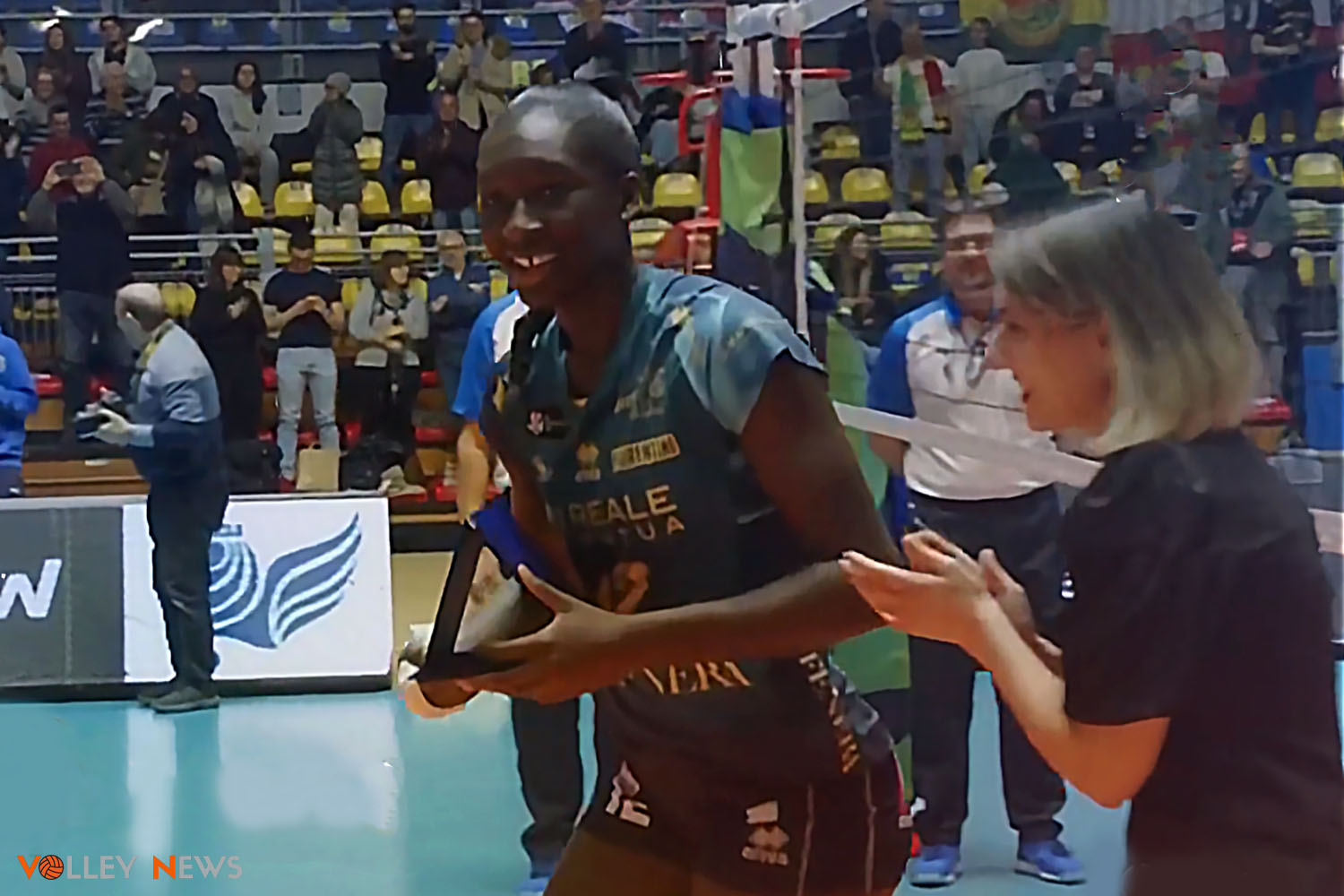 MVP meczu został / a
        Halimatou Bah