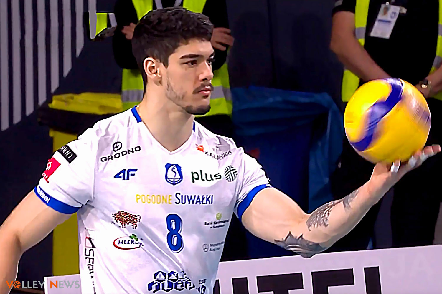 MVP 
    meczu został / a Henrique Dantas Nobrega Honorato
